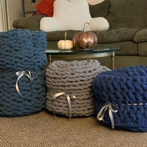 Super Chunky Knit Blankets